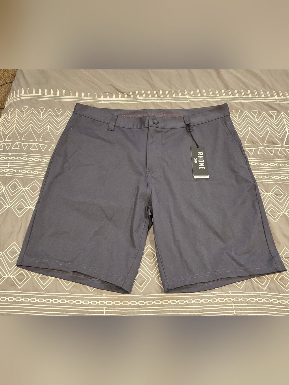 Rhone Commuter Shorts 9" In Dark Grey Size 36